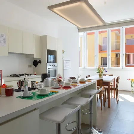 Гостьовий будинок Vista Mare - La Bomboniera