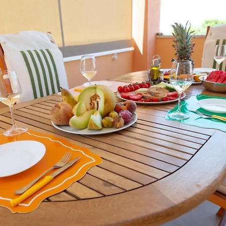 Vista Mare - La Bomboniera Konukevi